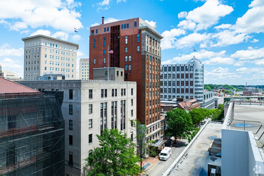 More Photos Of 1108 E Main St, Richmond Office For Lease