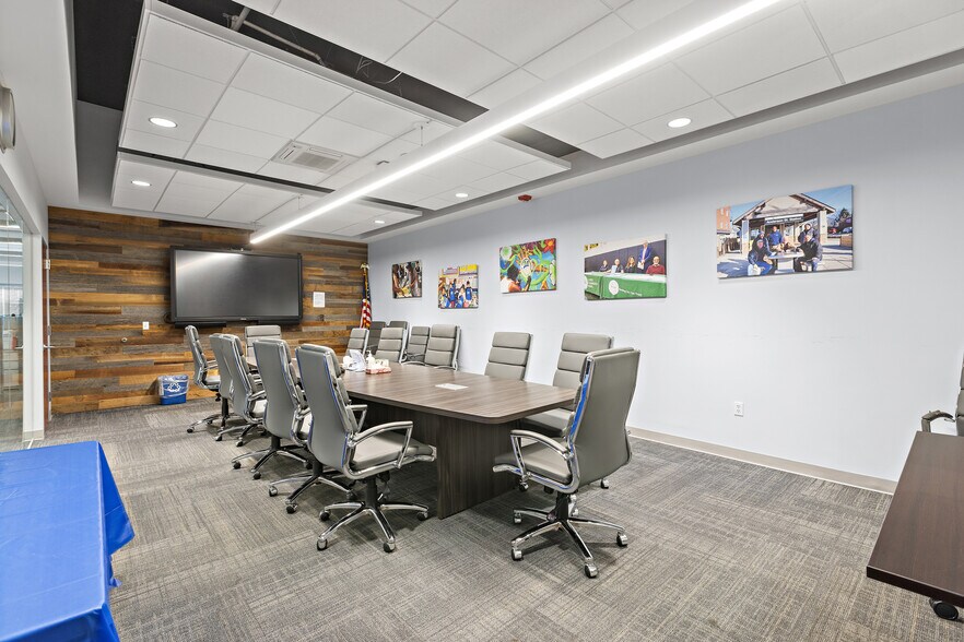 More Photos Of 392 Main St, Hackensack Freestanding For Sale