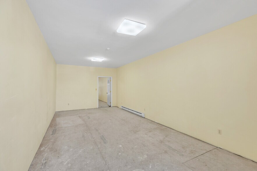 More Photos Of 96A Mainline Dr, Westfield Warehouse For Lease