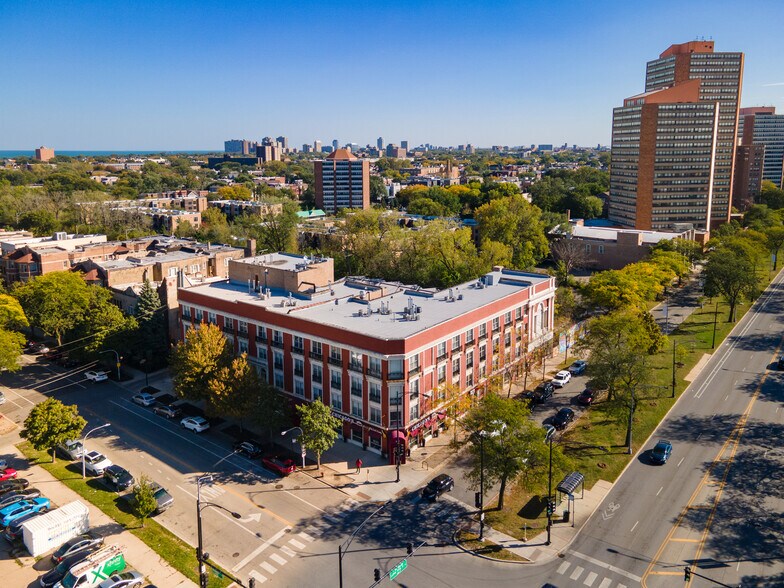 More Photos Of 401-417 E Oakwood Blvd, Chicago Apartments For Sale