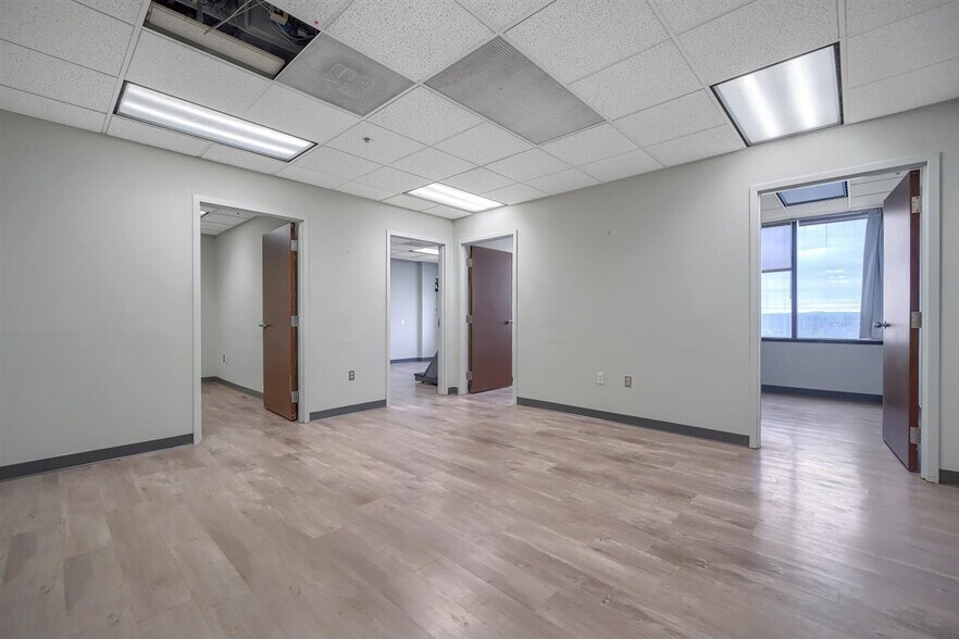 More Photos Of 15 Matthews St, Goshen Office For Sale