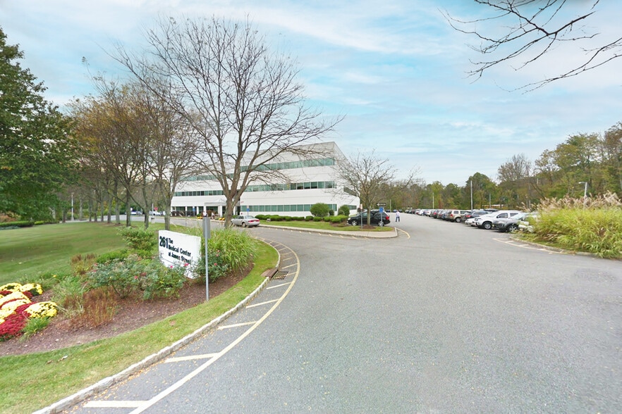 More Photos Of 261 James St, Morristown Medical For Sale