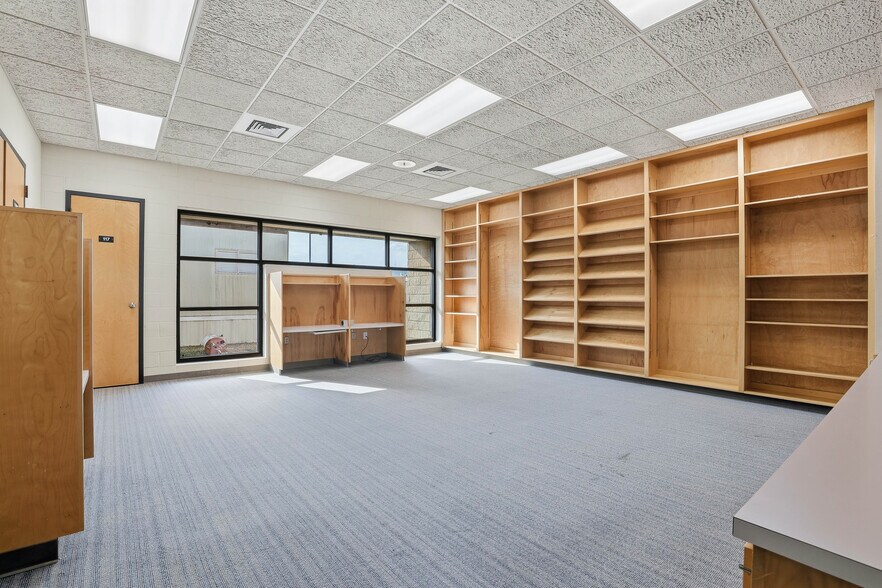 More Photos Of 2772 Rouse Road Ext, Kinston Office For Lease