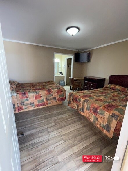 More Photos Of 605 W. U.S. Hwy 70, Lockney Hotel For Sale