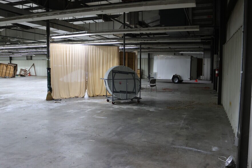 More Photos Of 225 Clover Ave, Comer Religious Facility For Sale