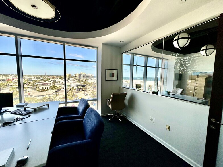 More Photos Of 320 1st St N, Jacksonville Beach Office Residential For Sale
