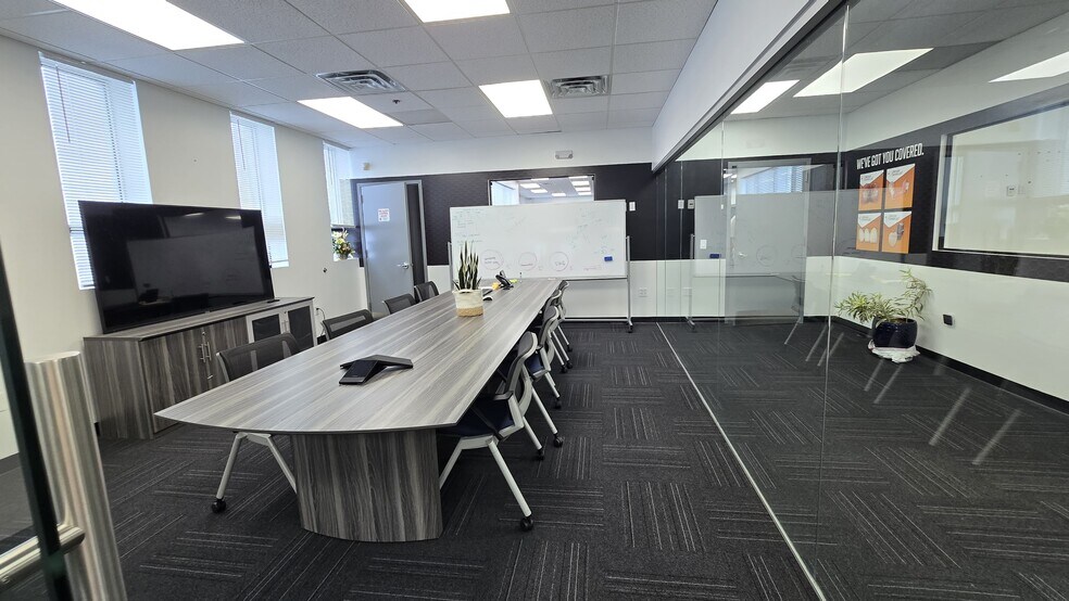 More Photos Of 2300 Marcus Ave, New Hyde Park Warehouse For Lease