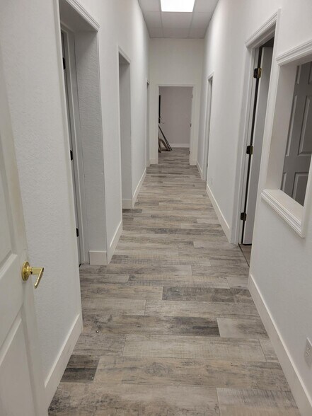 More Photos Of 2811 Tamiami Trl, Port Charlotte Unknown For Lease