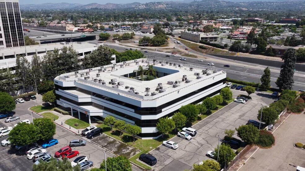 More Photos Of 1403 N Tustin Ave, Santa Ana Medical For Lease