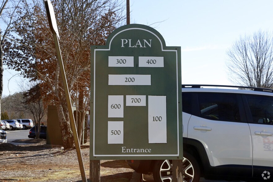 More Photos Of 5077 Dallas Hwy, Powder Springs Office For Lease