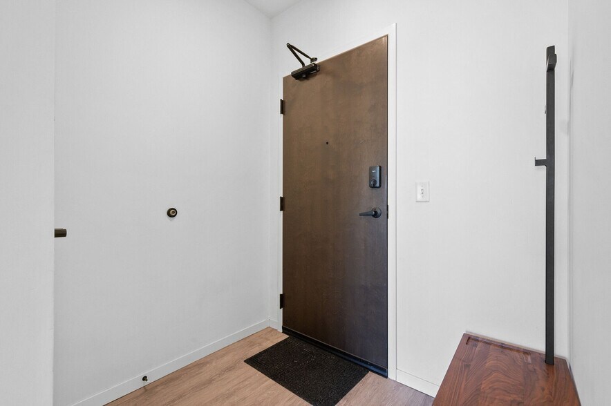 More Photos Of 2640 Nicollet Ave, Minneapolis Apartments For Lease