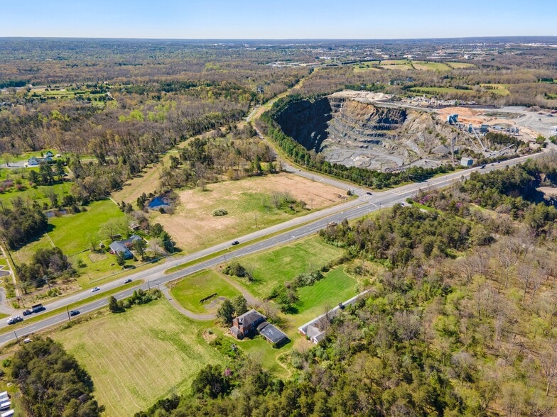 More Photos Of 15500 Lee Hwy, Centreville Land For Sale