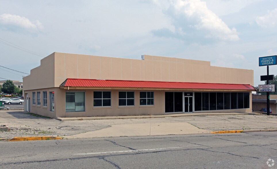 More Photos Of 3030 Kettering Blvd, Moraine General Retail For Sale