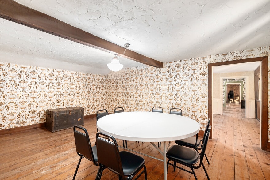 More Photos Of 11347 SE State Route DD, Gower Lodge Meeting Hall For Sale