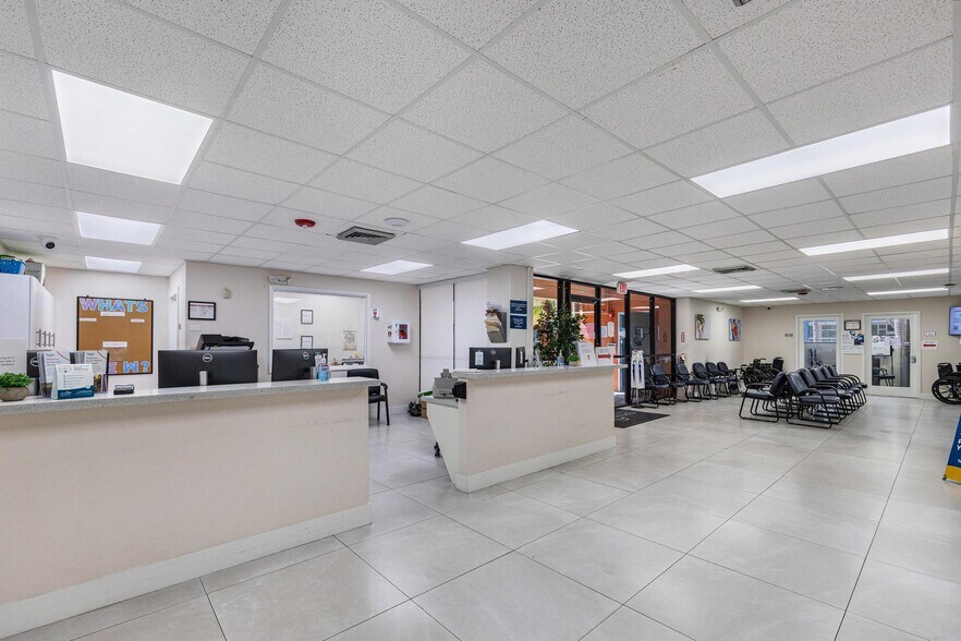 More Photos Of 151 NW 11th St, Homestead Medical For Sale