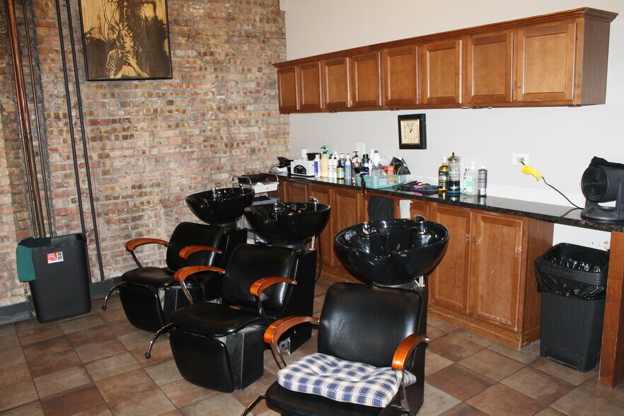 More Photos Of 4815 Butterfield Rd, Hillside Storefront Retail Residential For Sale