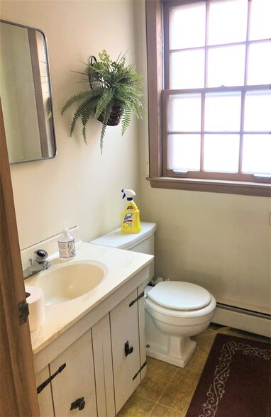 More Photos Of 5508 S Brainard Ave, Countryside Apartments For Lease