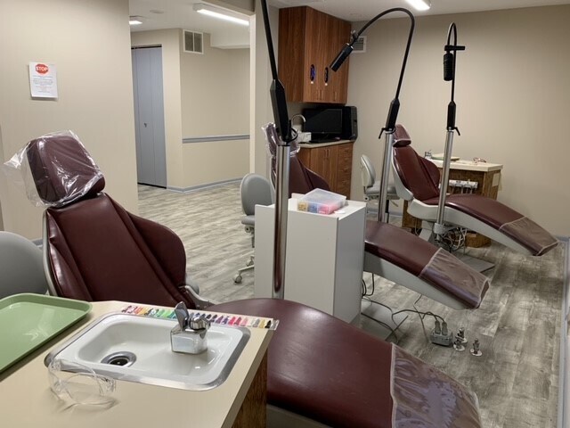 More Photos Of 686 Stokes Rd, Medford Medical For Sale