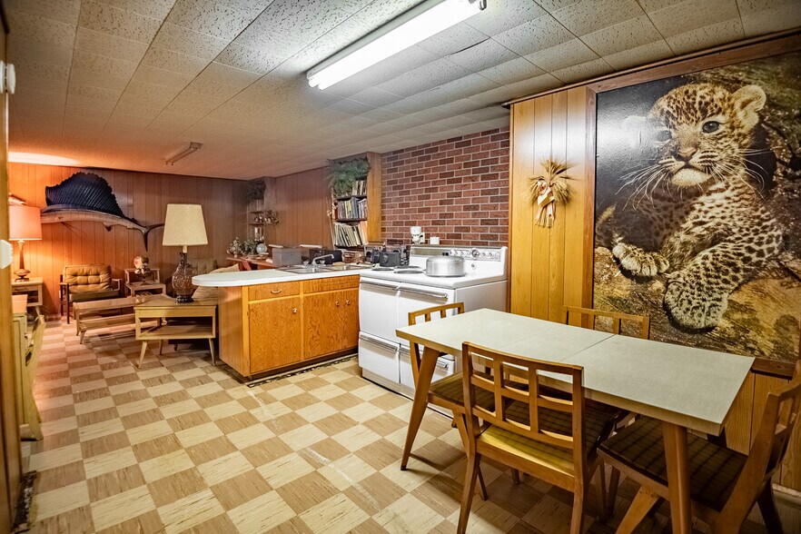 More Photos Of 519 N Hermitage Rd, Hermitage Office Residential For Sale