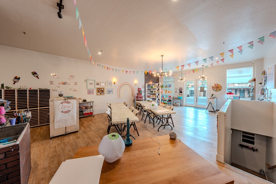 More Photos Of 45 S Main St, Pleasant Grove General Retail For Lease