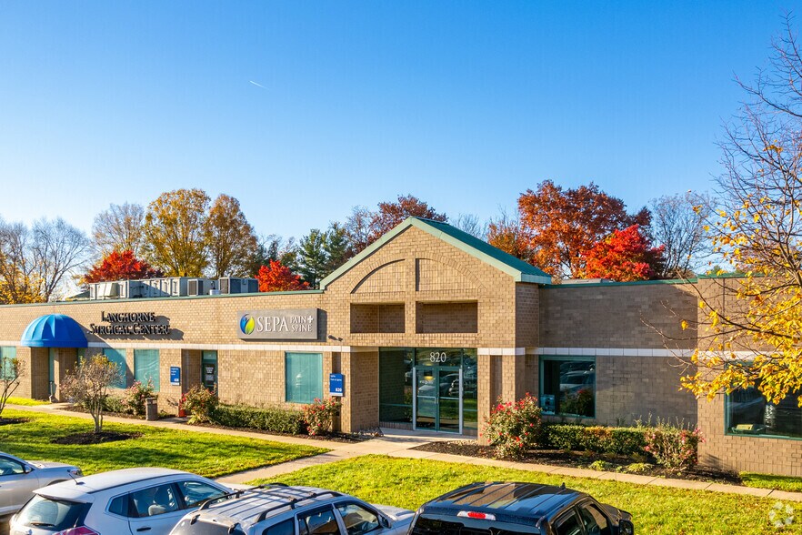 More Photos Of 800-880 Town Center Dr, Langhorne Unknown For Lease