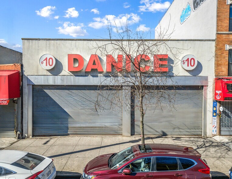 Primary Photo Of 446 Rockaway Ave, Brooklyn Storefront For Lease