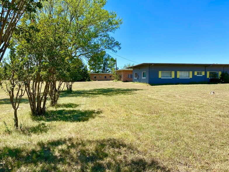 More Photos Of 5020 Sayle St, Greenville Assisted Living For Sale