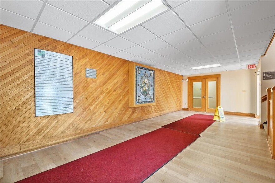 More Photos Of 3578 Brodhead Rd, Monaca Unknown For Lease