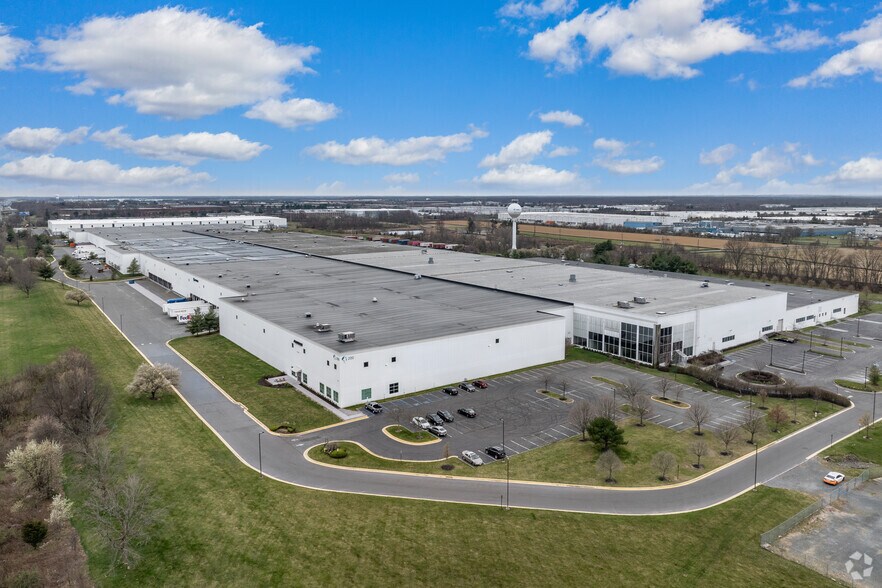 More Photos Of 200 Docks Corner Rd, South Brunswick Warehouse For Lease