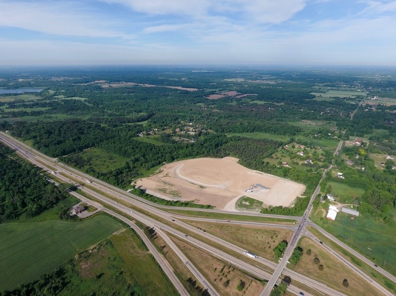 Primary Photo Of SWC US 23 & Clyde Rd, Hartland Township Warehouse For Sale