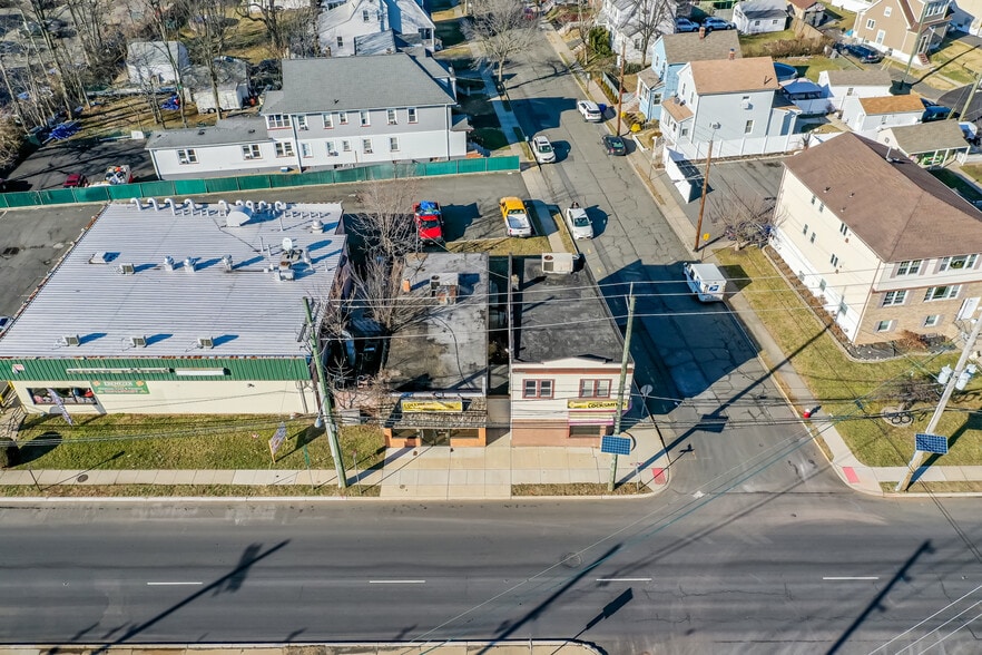 More Photos Of 513 W Westfield Ave, Roselle Park Storefront Retail Residential For Sale