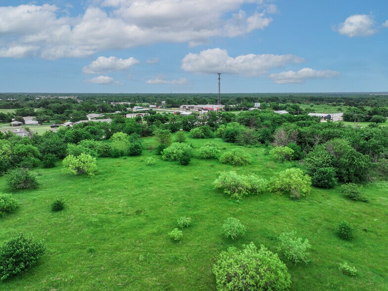 More Photos Of 3206 E Quinlan Pky, Quinlan Land For Lease