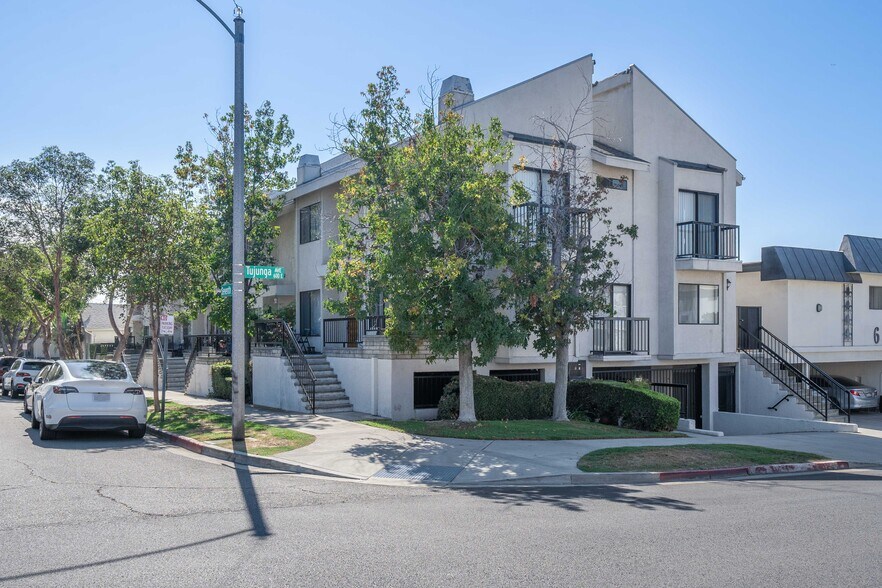 More Photos Of 638 E Tujunga Ave, Burbank Apartments For Sale