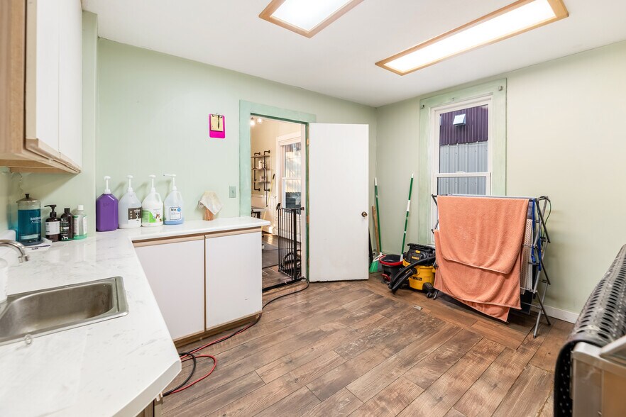 More Photos Of 444 Lewis St, Pagosa Springs Office Residential For Sale