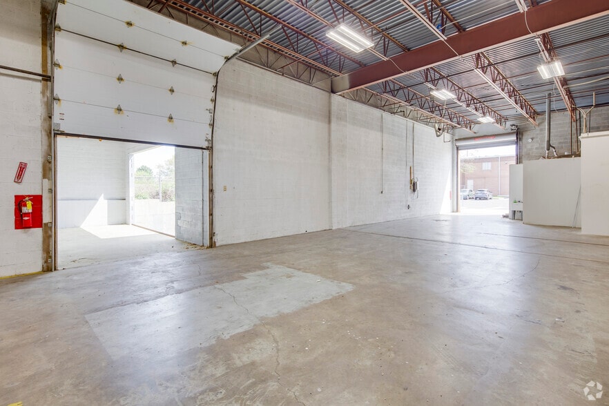 More Photos Of 9100-9136 E Hampton Dr, Capitol Heights Unknown For Lease