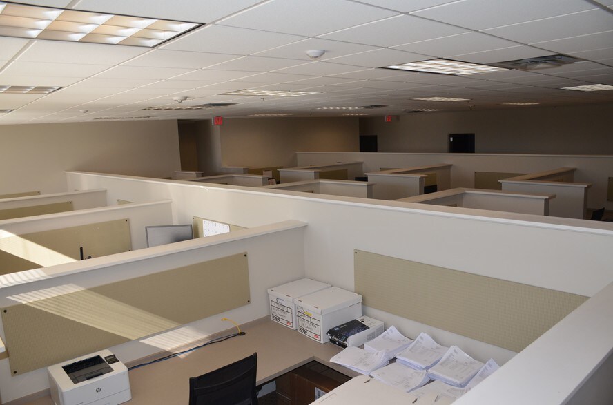 More Photos Of 3150 Rogers Rd, Wake Forest Medical For Sale