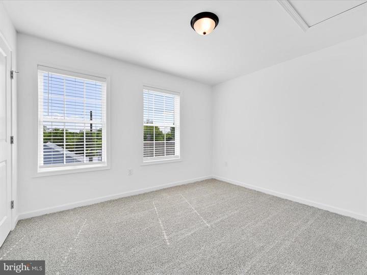 More Photos Of 336-338 Main St, Denver Storefront Retail Residential For Lease