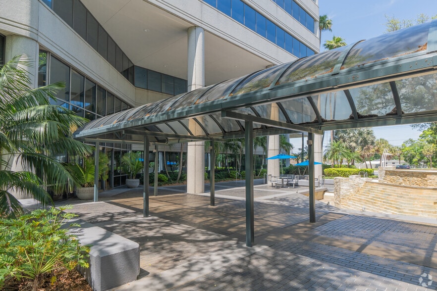 More Photos Of 4350 W Cypress St, Tampa Office For Lease