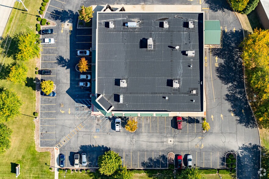 More Photos Of 2845 W Cleveland Rd, South Bend Drugstore For Sale