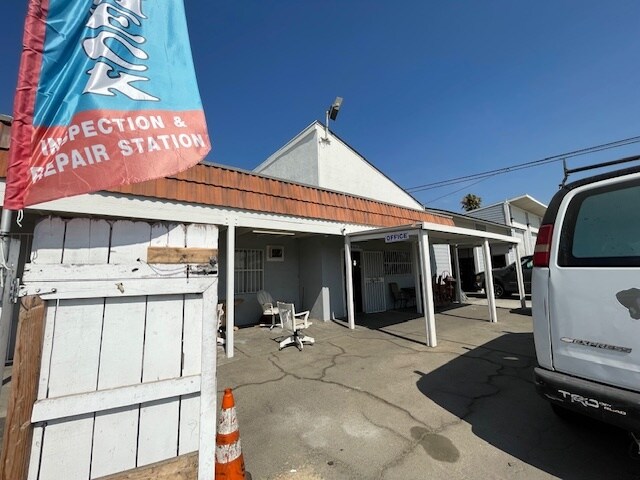 More Photos Of 803 E Holt Ave, Ontario Auto Dealership For Sale