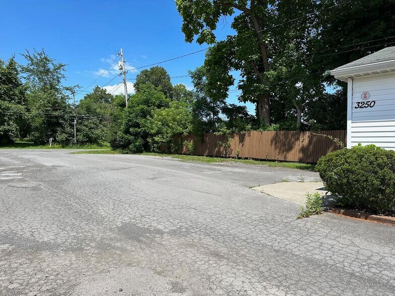 More Photos Of 3250 Seneca Tpke, Canastota Rehabilitation Center For Lease