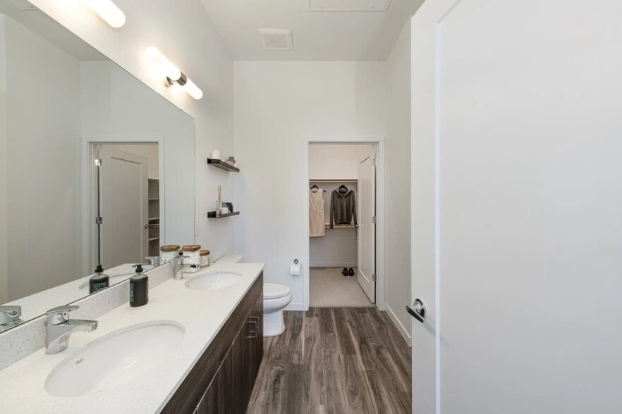 More Photos Of 7333 W 38th Ave, Wheat Ridge Apartments For Lease