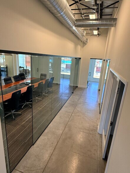 More Photos Of 1980 Central Ave, Saint Petersburg Loft Creative Space For Lease