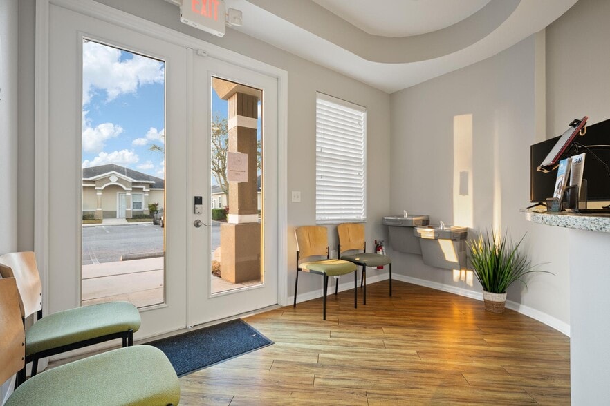 More Photos Of 17929 Hunting Bow Cir, Lutz Healthcare For Sale