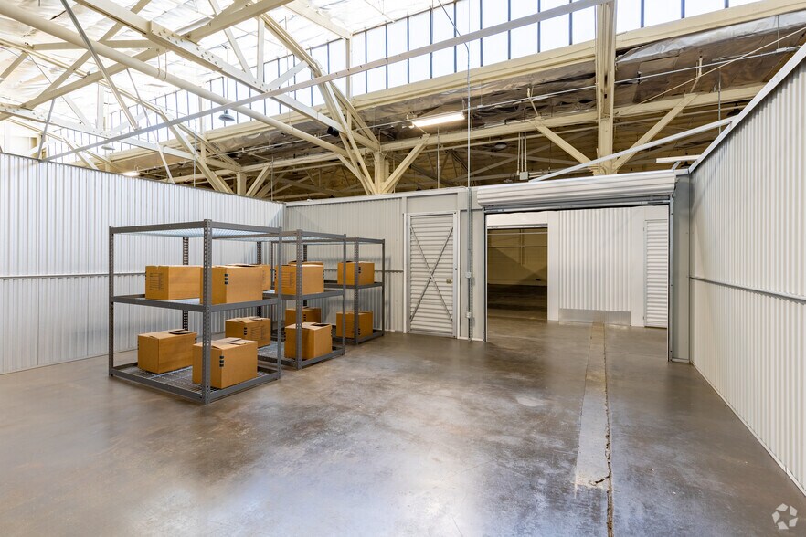 Photo of 1st Floor Ste Extra Lrg Warehouses