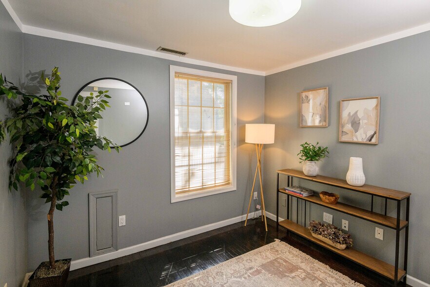 More Photos Of 915 Palmer Rd, Bronxville Medical For Sale