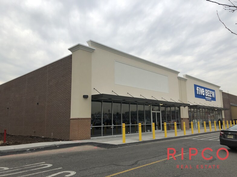 More Photos Of 174-210 Passaic St & Lincoln Ave, Garfield Unknown For Lease