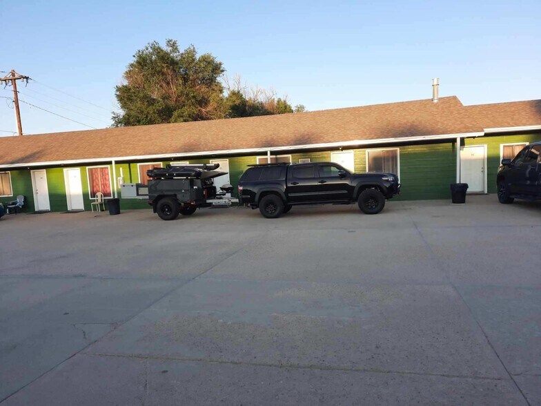 More Photos Of 514 Main St, Limon Hotel For Sale