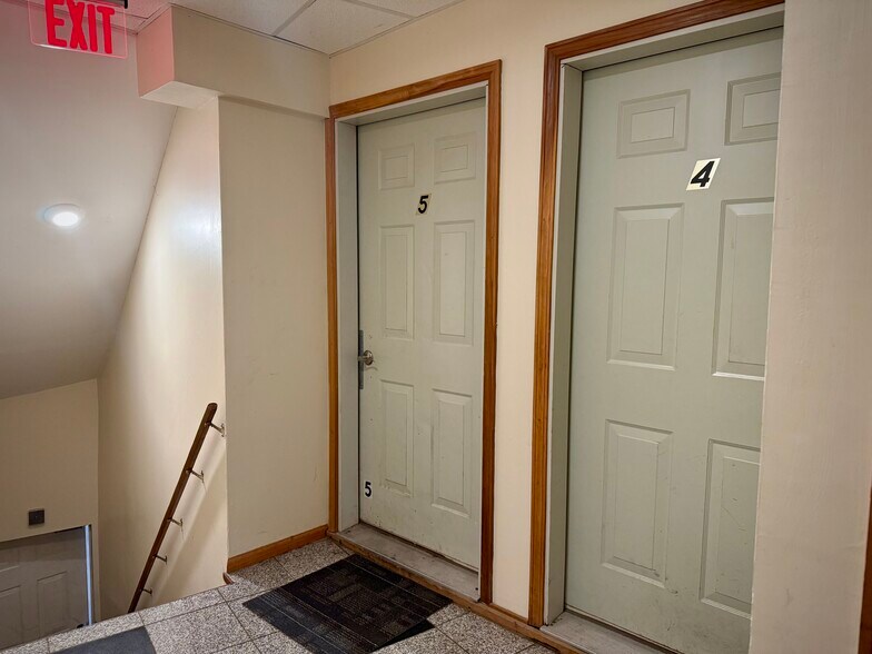 More Photos Of 11 Clinton Ave, Cortland Apartments For Sale