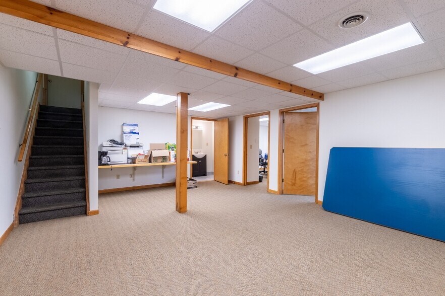 More Photos Of 226126 Hummingbird Rd, Wausau Medical For Sale